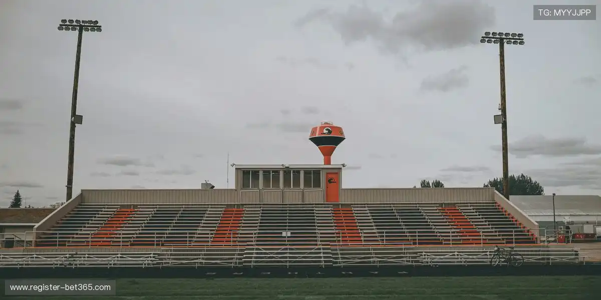 新疆冰雪体,育课,激情迎战严,世界杯赛事,2026世界杯,赛程信息,球队动态,球场介绍