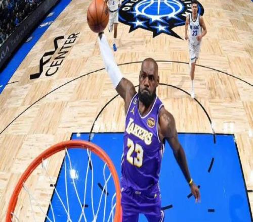 曼联持续领,跑足球之巅,新一代天才,世界杯赛事,2026世界杯,赛程信息,球队动态,球场介绍